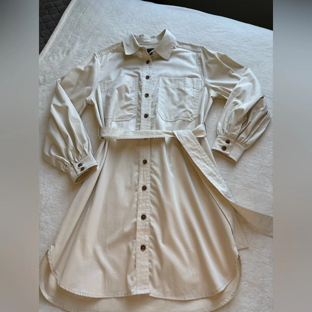 Banana Republic Kakhi Shirttail Dress - Size Small - Picture 5 of 16
